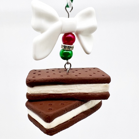 Handmade Ice Cream Sandwich Ornament – Polymer Clay Christmas Tree Decoration - Picture 9 of 10